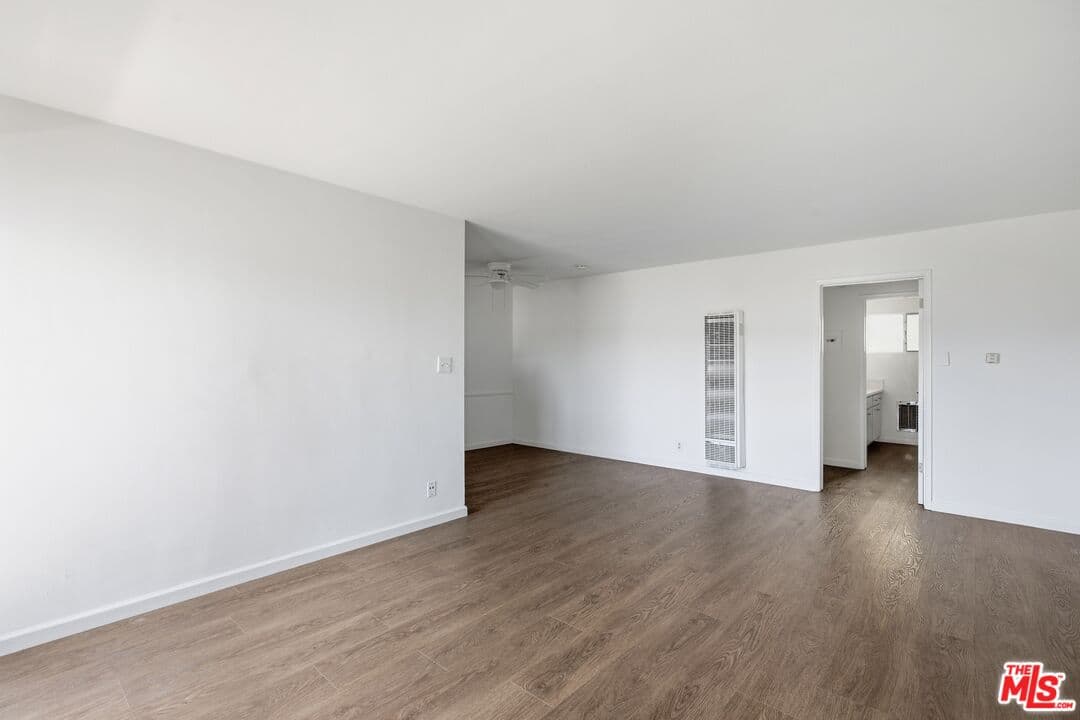 1 bd, 1 ba Townhouse in Los Angeles, CA — $1,695/mo — photo 2