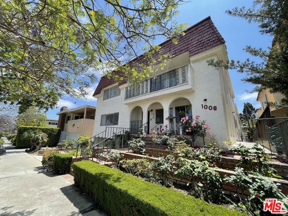 3 bd, 2 ba Apartment in Santa Monica, CA — $5,800/mo — photo 1
