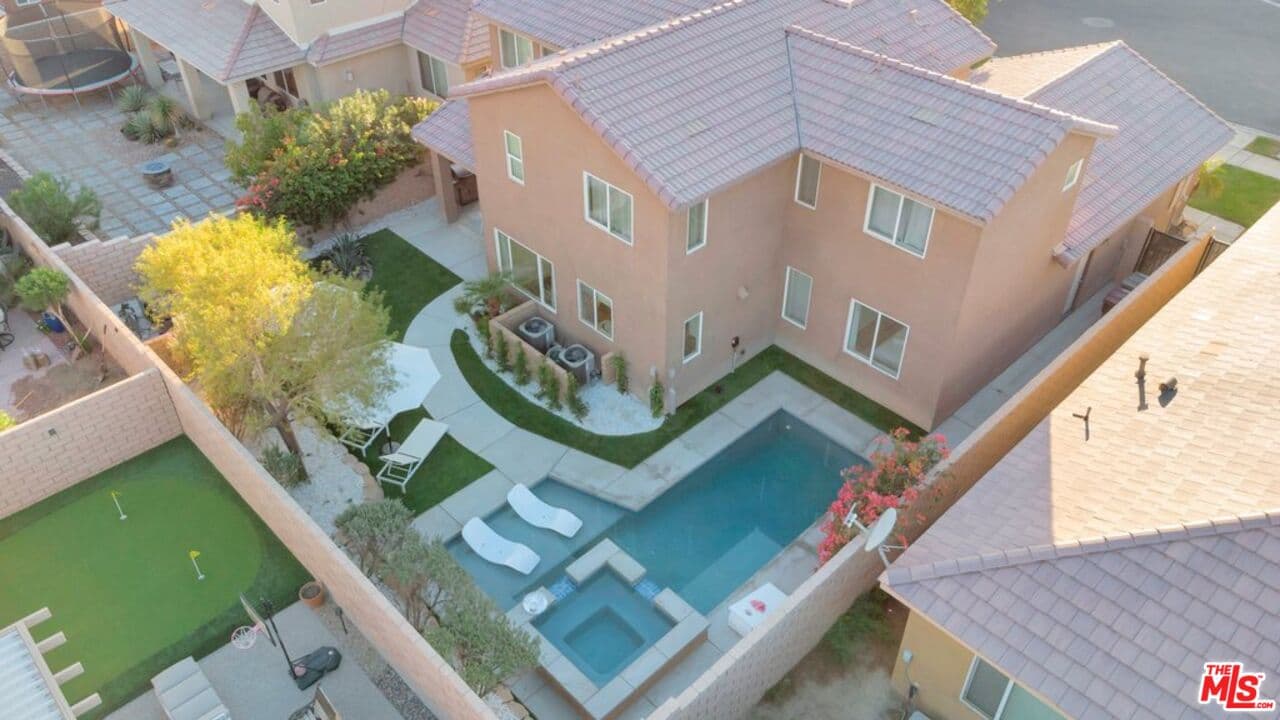 4 bd, 4 ba House in Indio, CA — $5,999/mo — photo 2