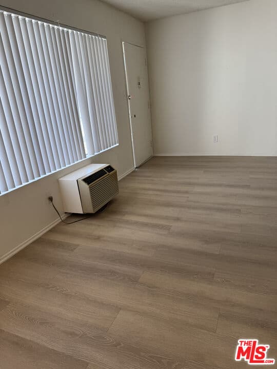 1 bd, 1 ba Apartment in Los Angeles, CA — $1,750/mo — photo 2