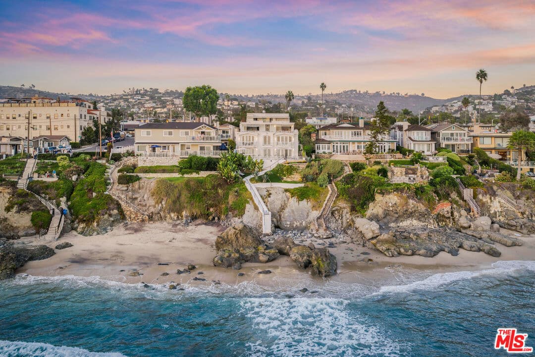 10 bd, 10 ba House in Laguna Beach, CA — $25,000/mo — photo 1