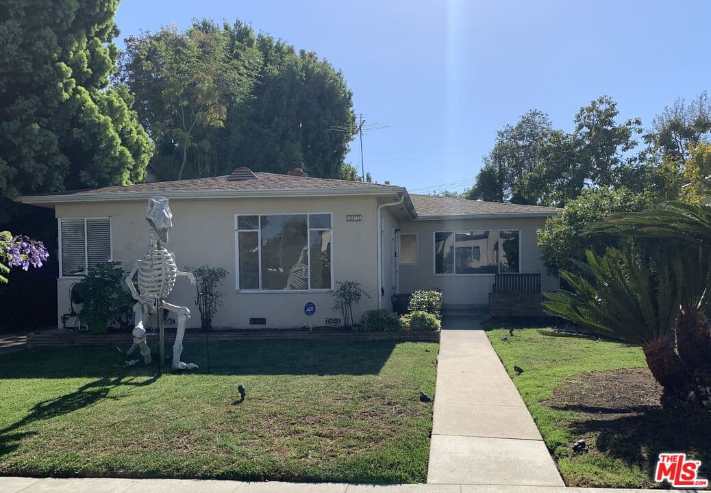 3 bd, 2 ba House in Los Angeles, CA — $7,250/mo — photo 1