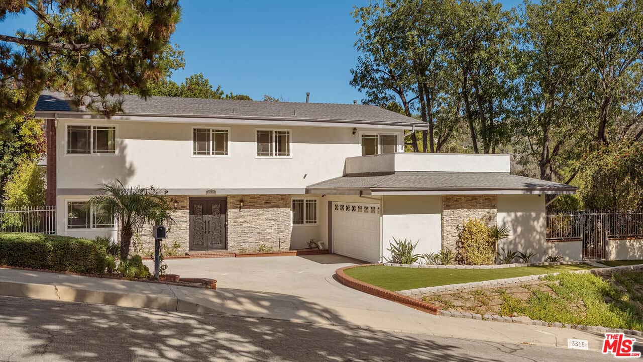 5 bd, 3 ba House in Glendale, CA — $8,500/mo — photo 1