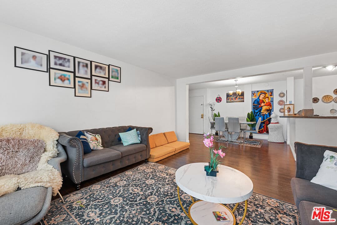 2 bd, 2 ba Condo in Inglewood, CA — $2,500/mo — photo 1