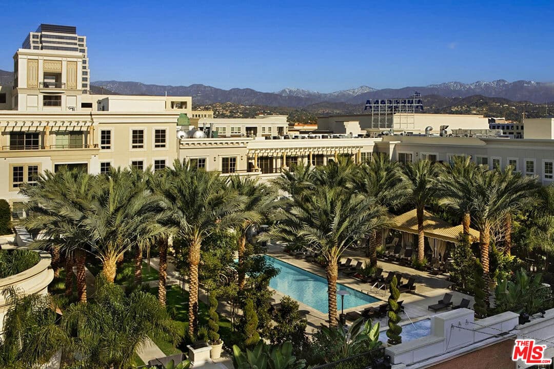 2BR Condo in Glendale β $6,500/mo