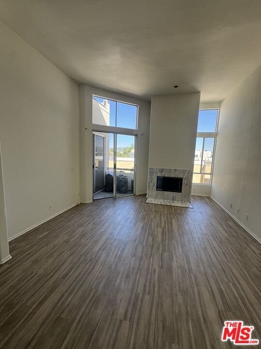 2 bd, 2 ba Condo in Los Angeles, CA — $3,650/mo — photo 1