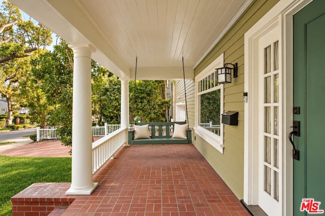 5 bd, 6 ba House in Los Angeles, CA — $18,995/mo — photo 2