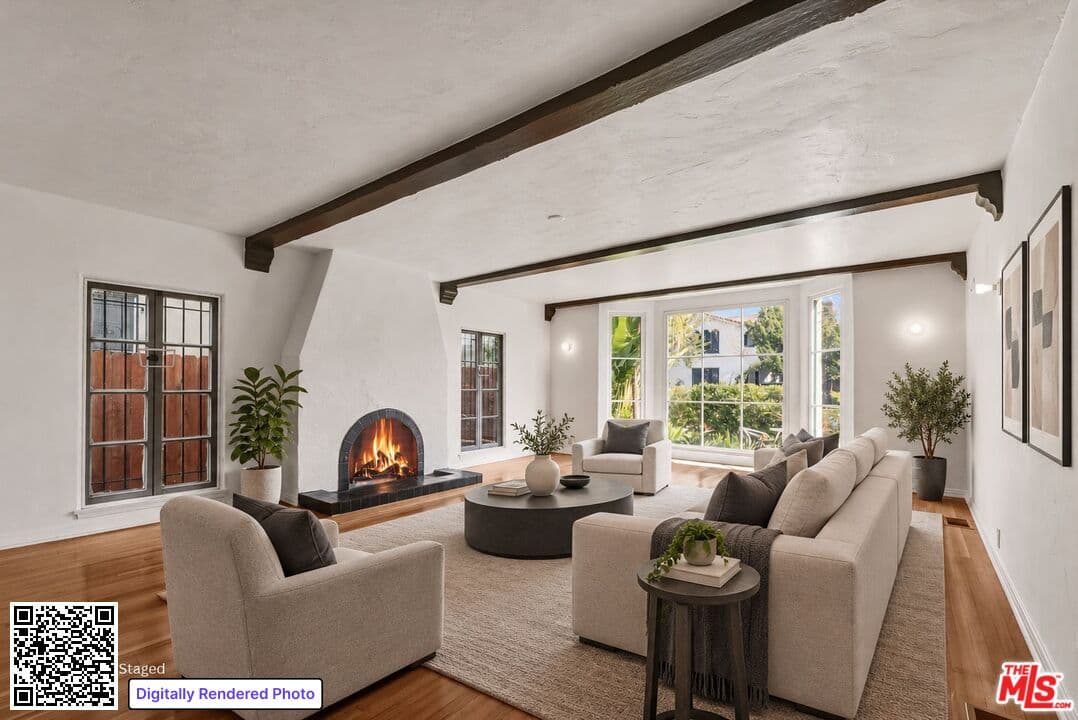 3 bd, 2 ba Apartment in Los Angeles, CA — $5,995/mo — photo 1