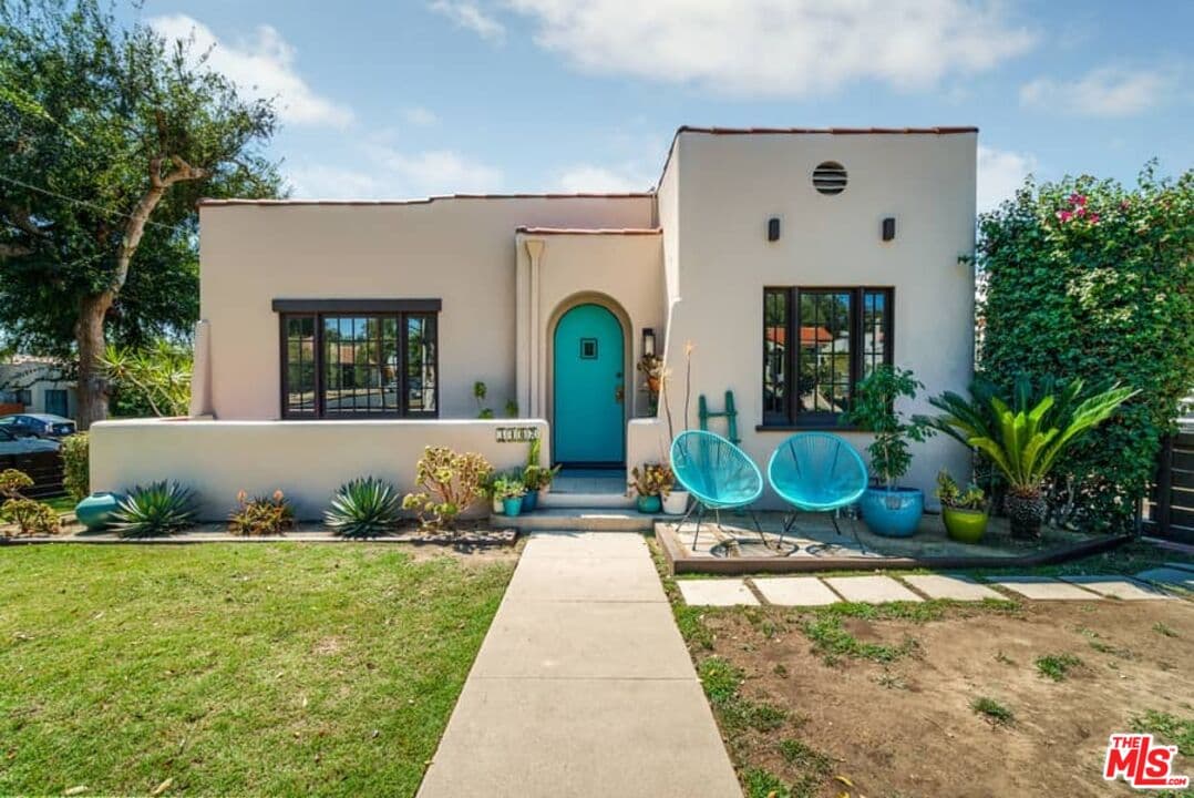 2 bd, 1 ba House in Los Angeles, CA — $4,800/mo — photo 2