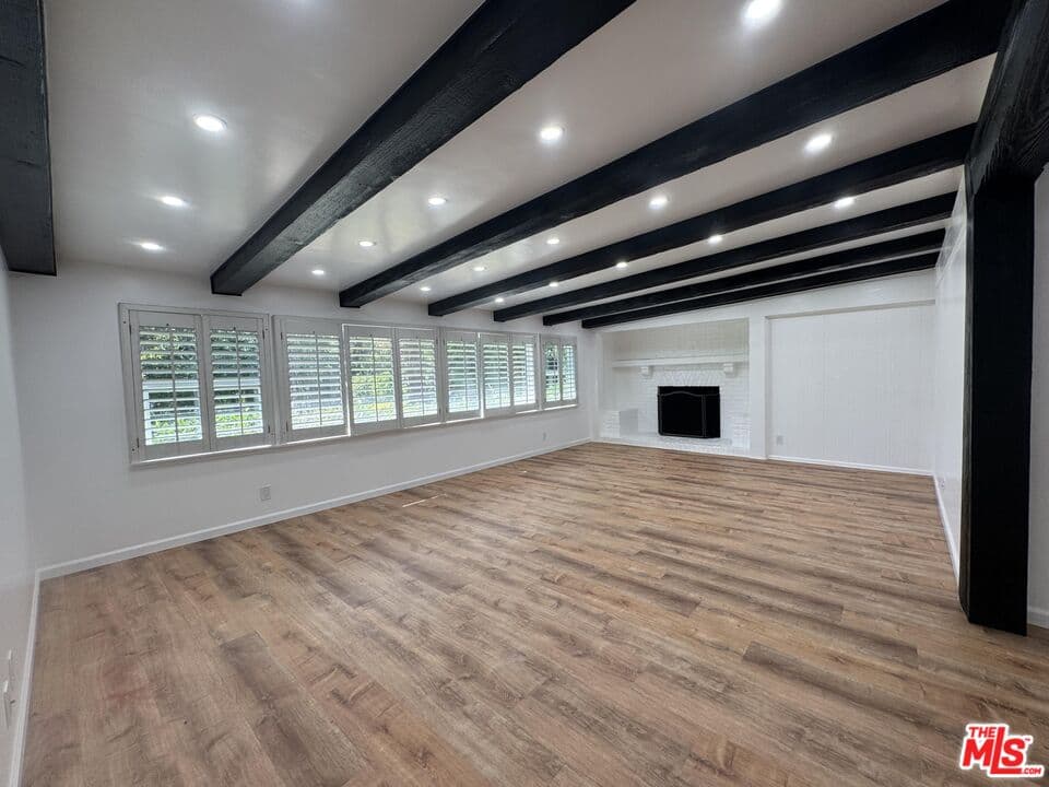 3 bd, 3 ba House in Los Angeles, CA — $11,950/mo — photo 2
