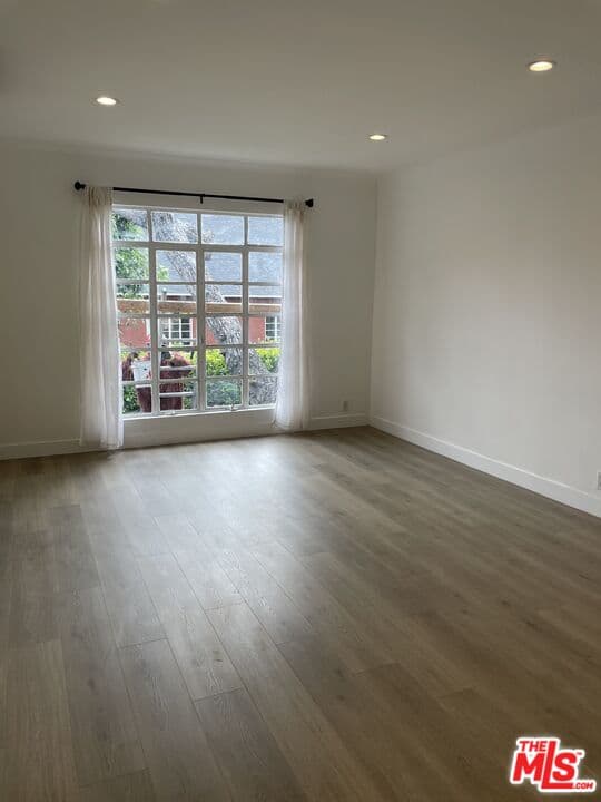 Studio, 1 ba Townhouse in Los Angeles, CA — $1,995/mo — photo 1