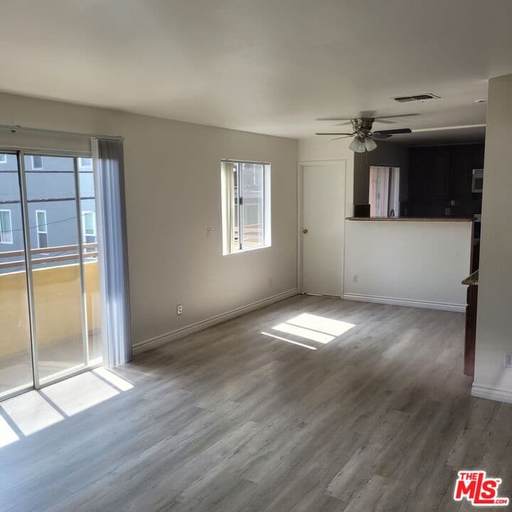 2 bd, 2 ba Apartment in Los Angeles, CA — $3,395/mo — photo 2
