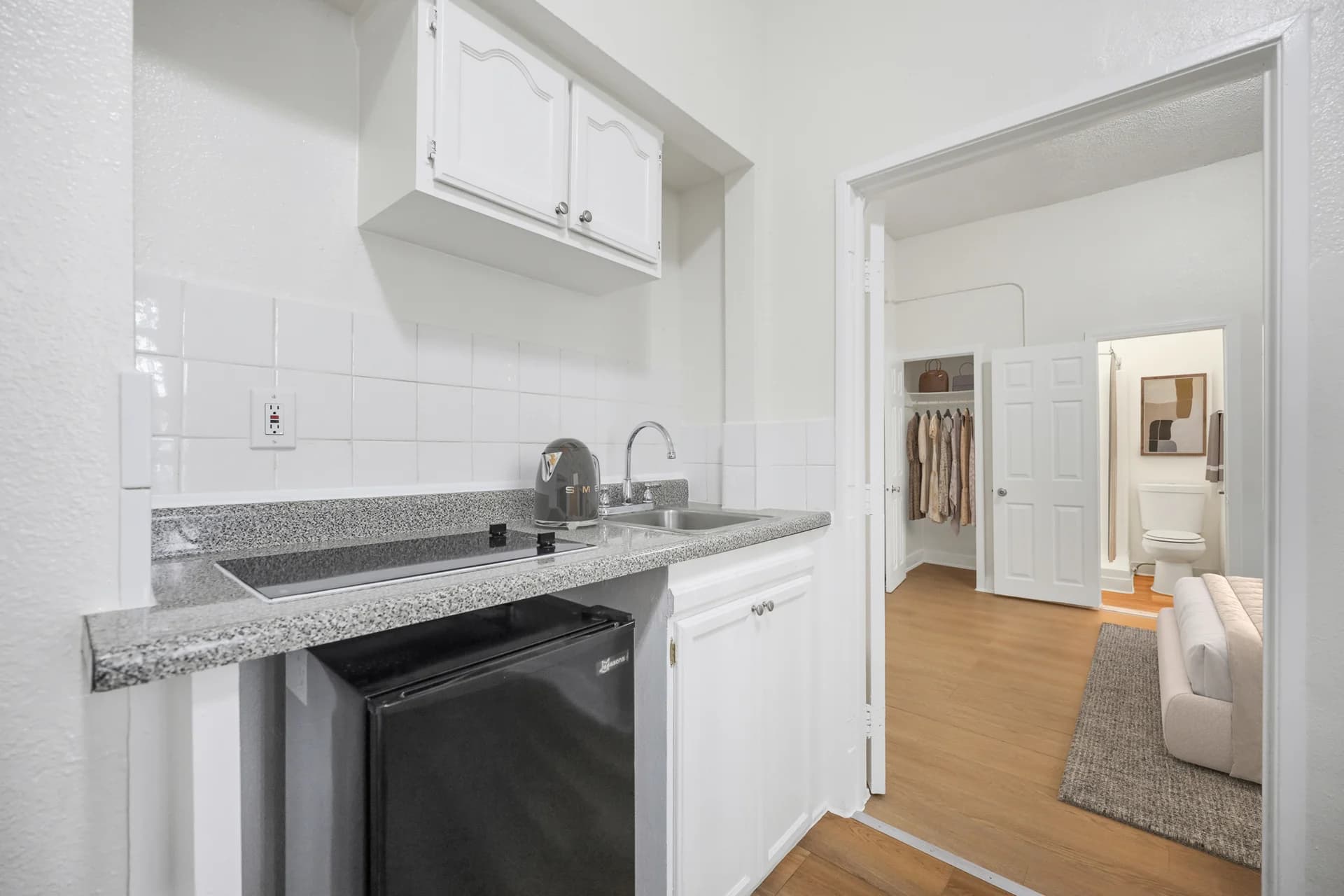 1BR Apartment in Los Angeles β $1,250/mo