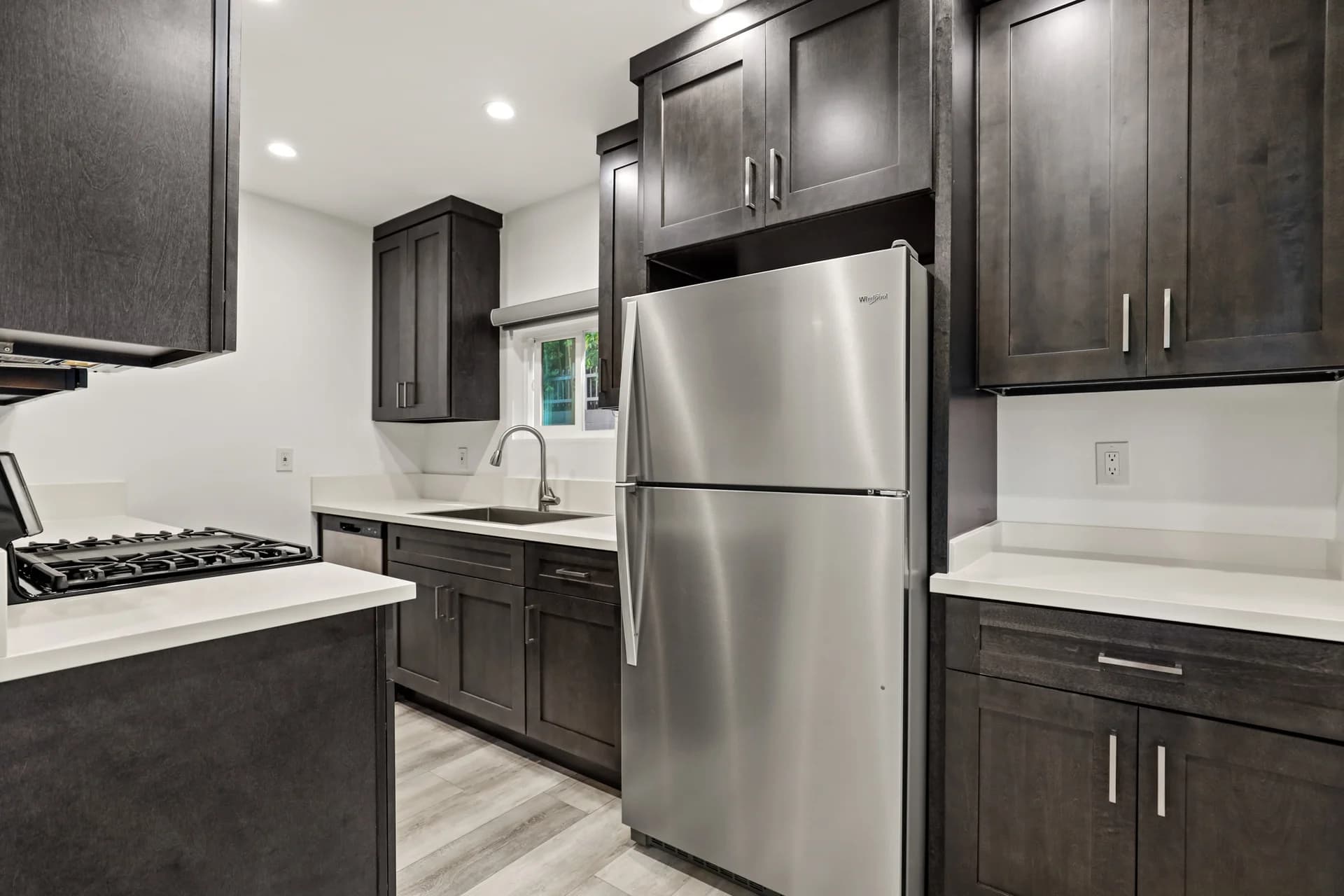 All New One Bedroom w/ New Appliances | 92 Walk Score | Koreatown, Echo Park, Silver Lake & DTLA | Stone quartz countertops with brand new self-closing cabinetry and high-end stainless-steel refrigerators | Los Angeles Re-Defining Modern Living — photo 1