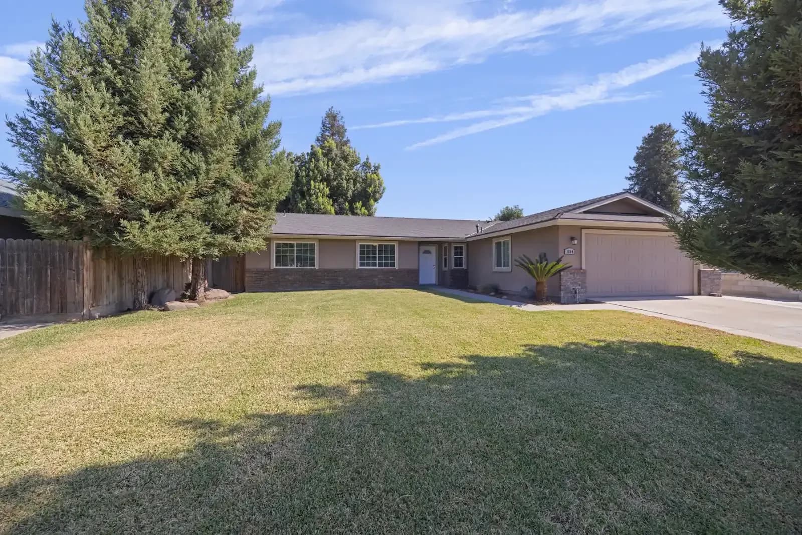 3BR House in Tulare — $1,700/mo