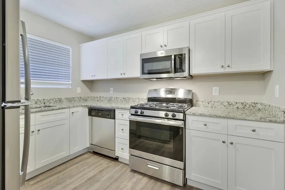 3 bd, 2 ba House in Atlanta , GA — $1,250/mo — photo 1